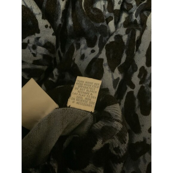 DG2 Diane Gilman 1X Turtleneck Blue Leopard Print Pullover Sweater Dress - Picture 6 of 12